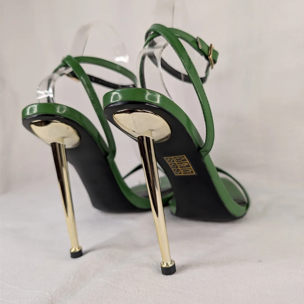 I AM FEMME Emerald Green Patent Stiletto Sandals Gold Heel Motivational Sole 8.5